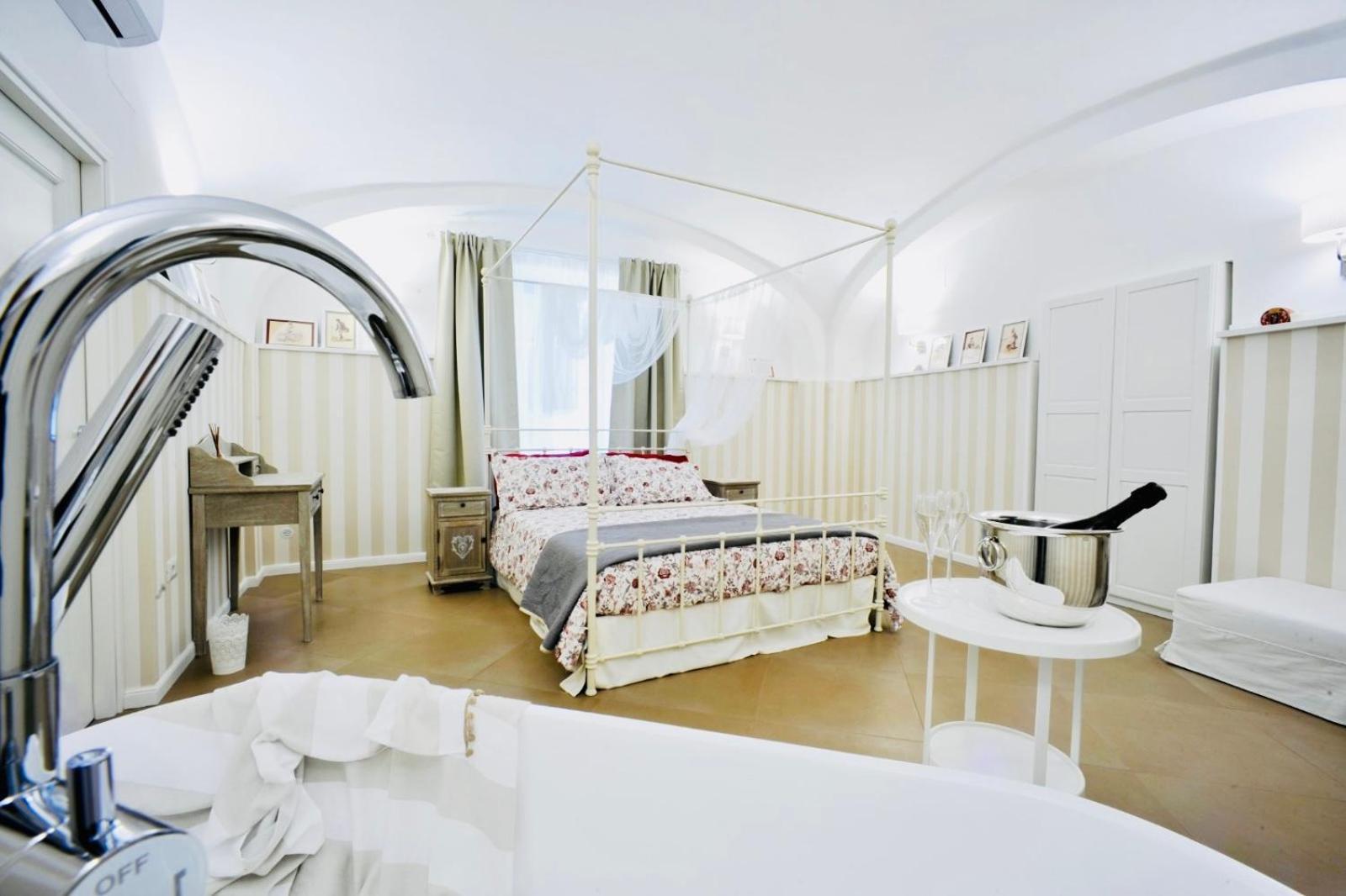 Secret Garden Apartment Кастелламмаре-ді-Стабія Екстер'єр фото